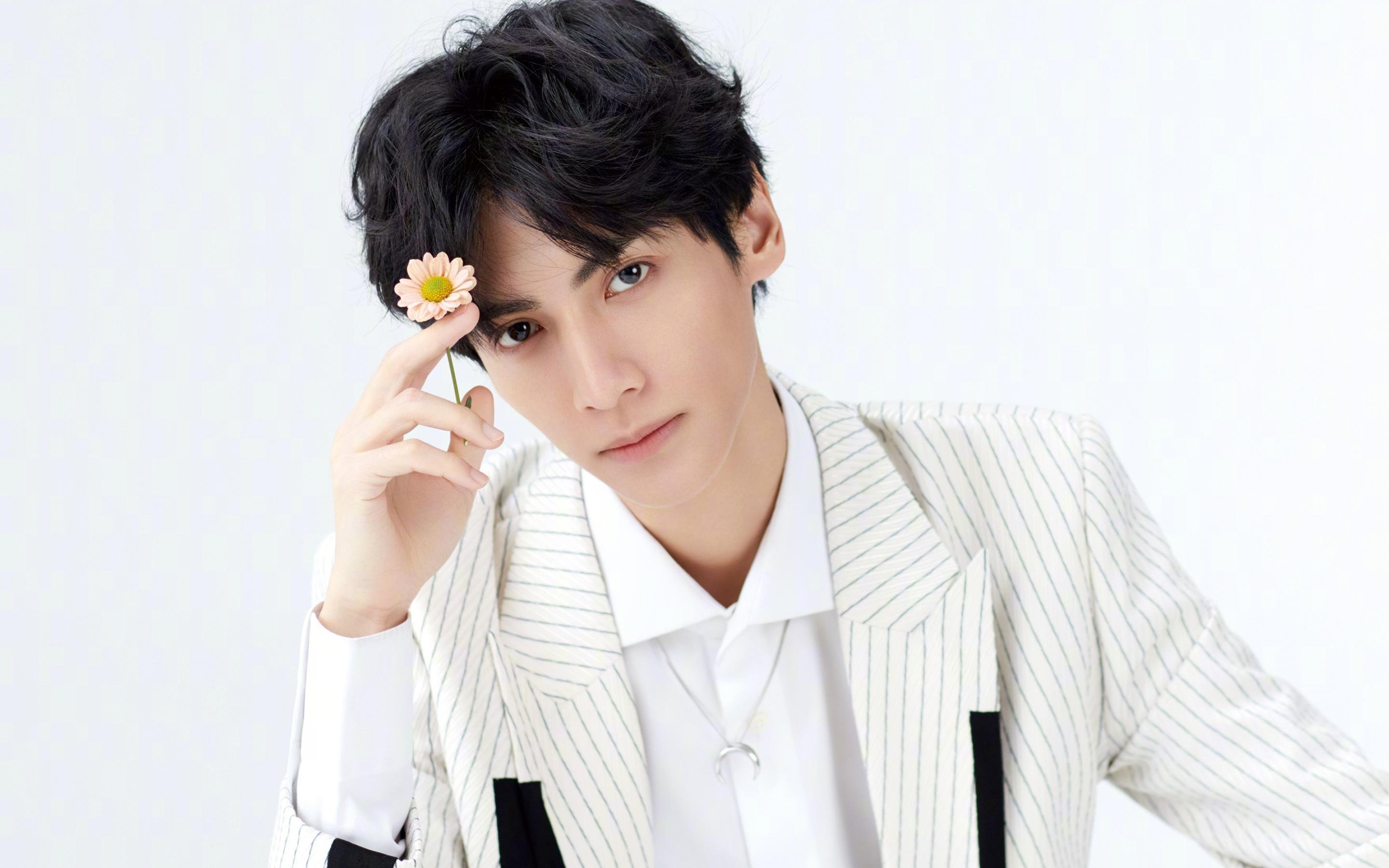 球队中场压制能力对数据结果的深层影响,足球全场压制